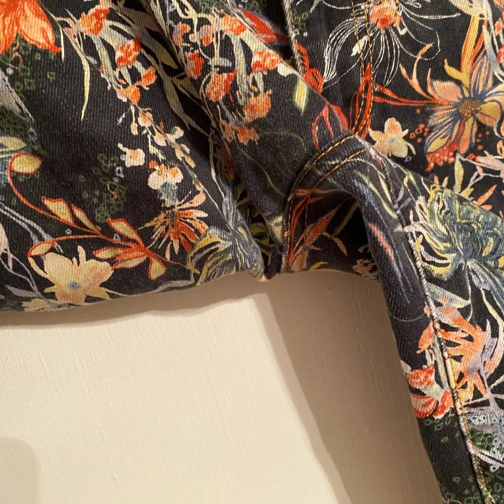 Pilcro and the Letterpress Floral Skinny Pants - Multicolor - Picture 5 of 8